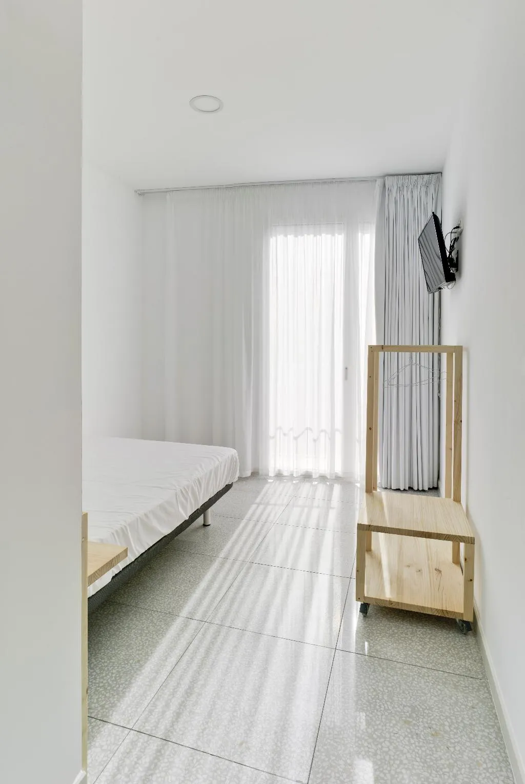 DOUBLE ONE BED Room, Loop INN Hostel Cartagena, Costa Blanca