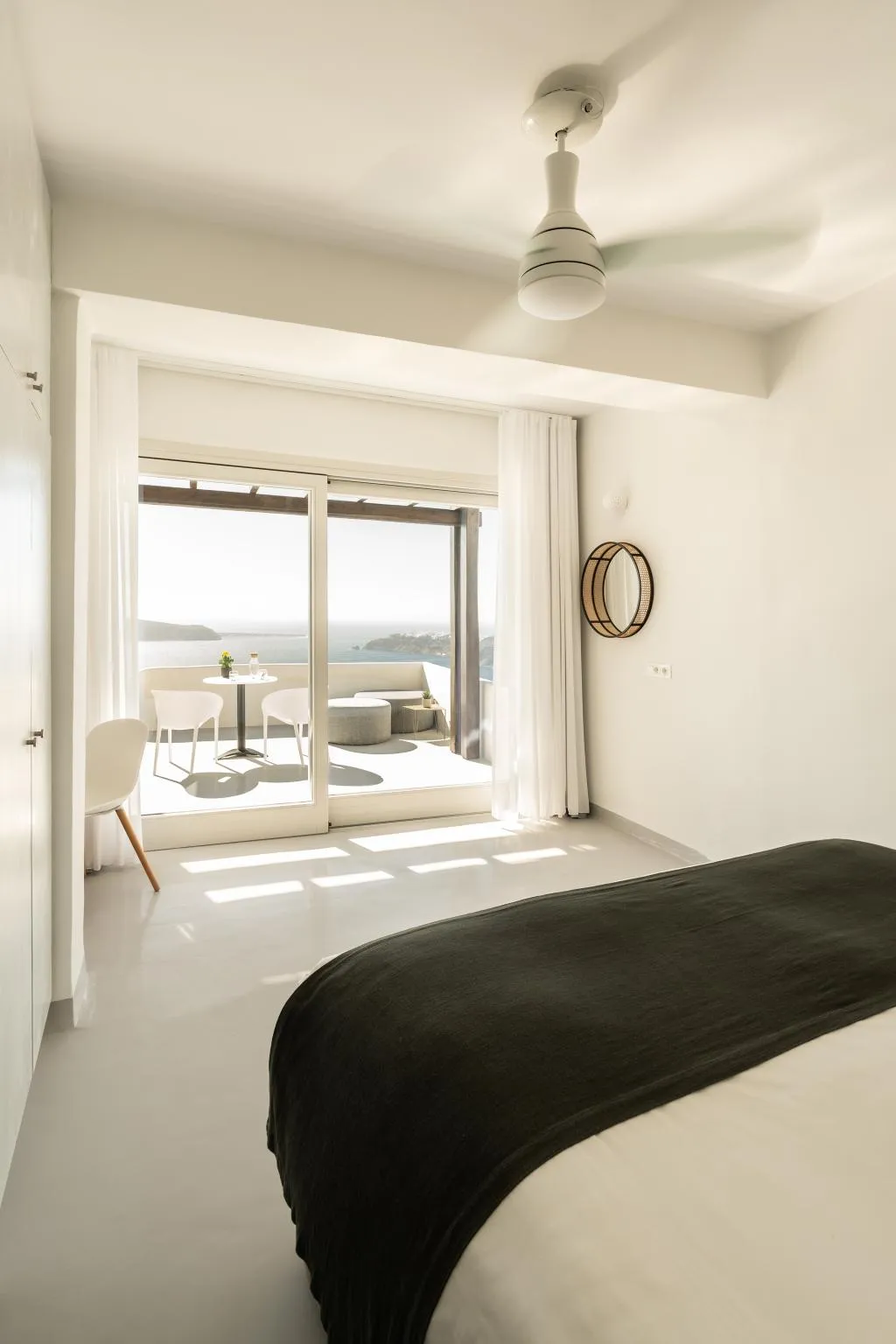 Room DELUXE WITH VIEWS Room, Rocabella Santorini Hotel & Spa, Santorini