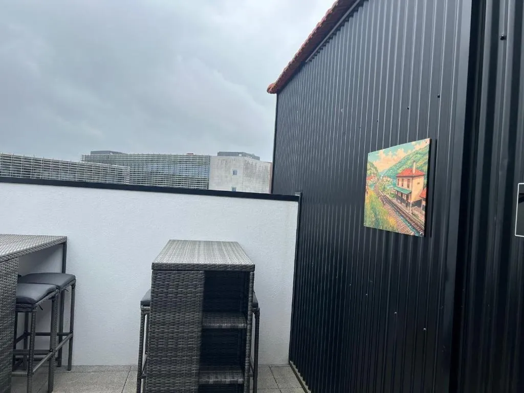 Terrace, Oporto Station Hostel & Rooms, Porto