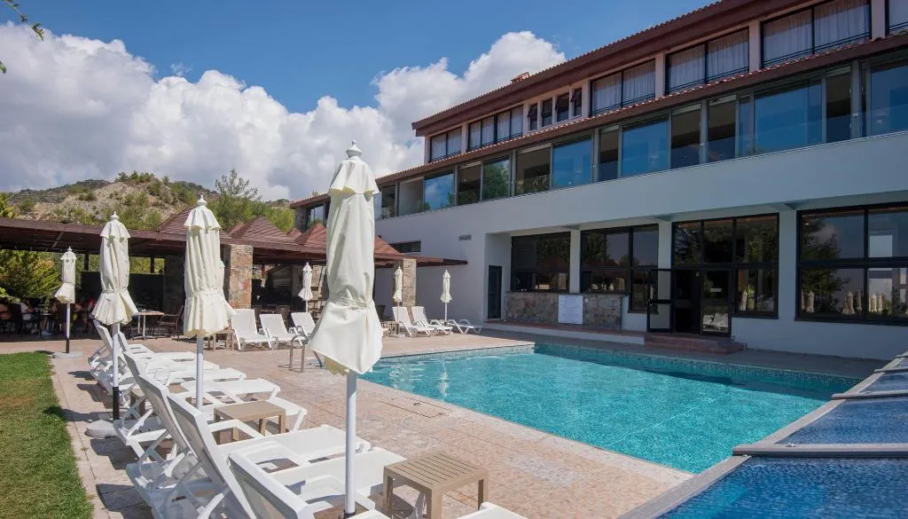 Pool, Rodon Hotel And Resort, Cyprus
