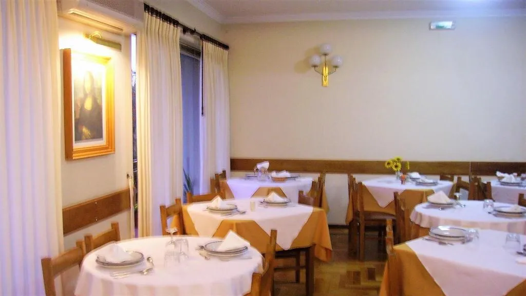 Lobby, Peninsular, Porto