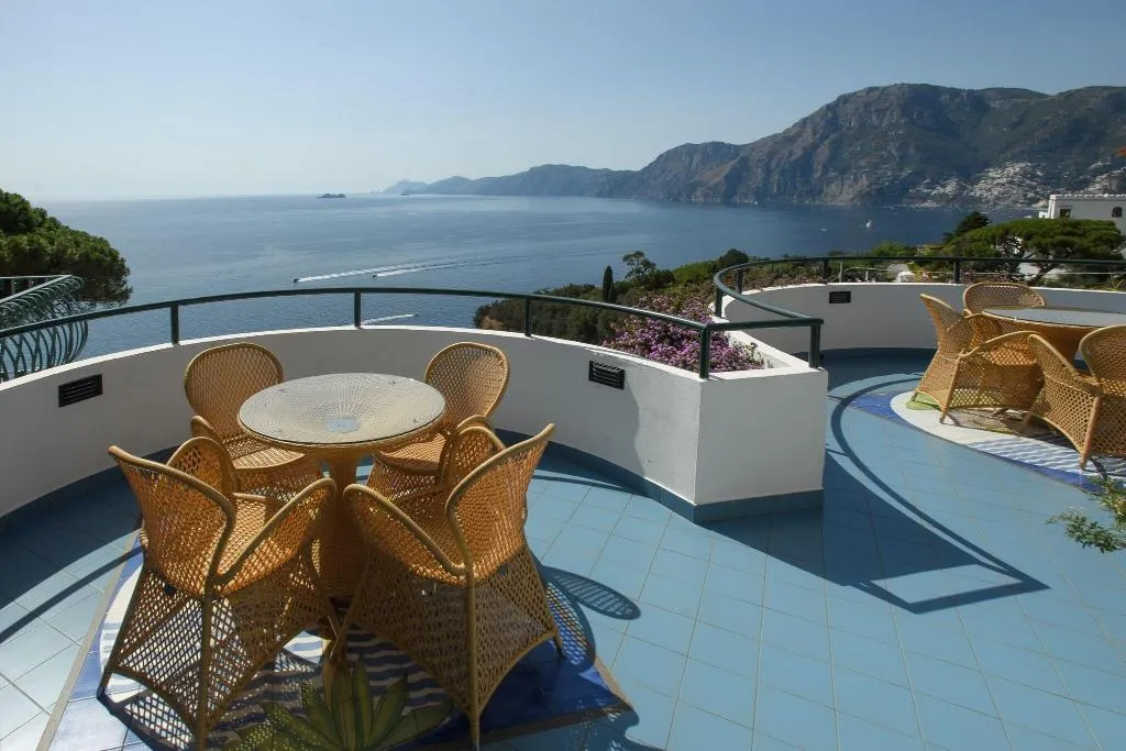 Terrace, Hotel il Pino, Naples