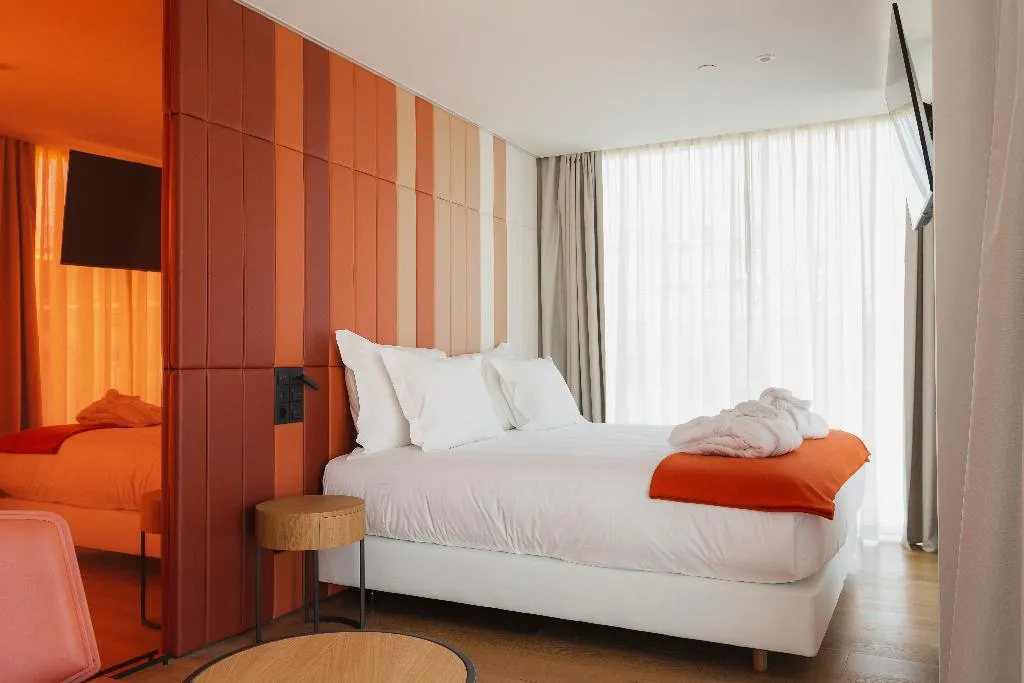 DOUBLE SINGLE USE DELUXE Room, Lumen Hotel and The Lisbon Light Show, Lisbon