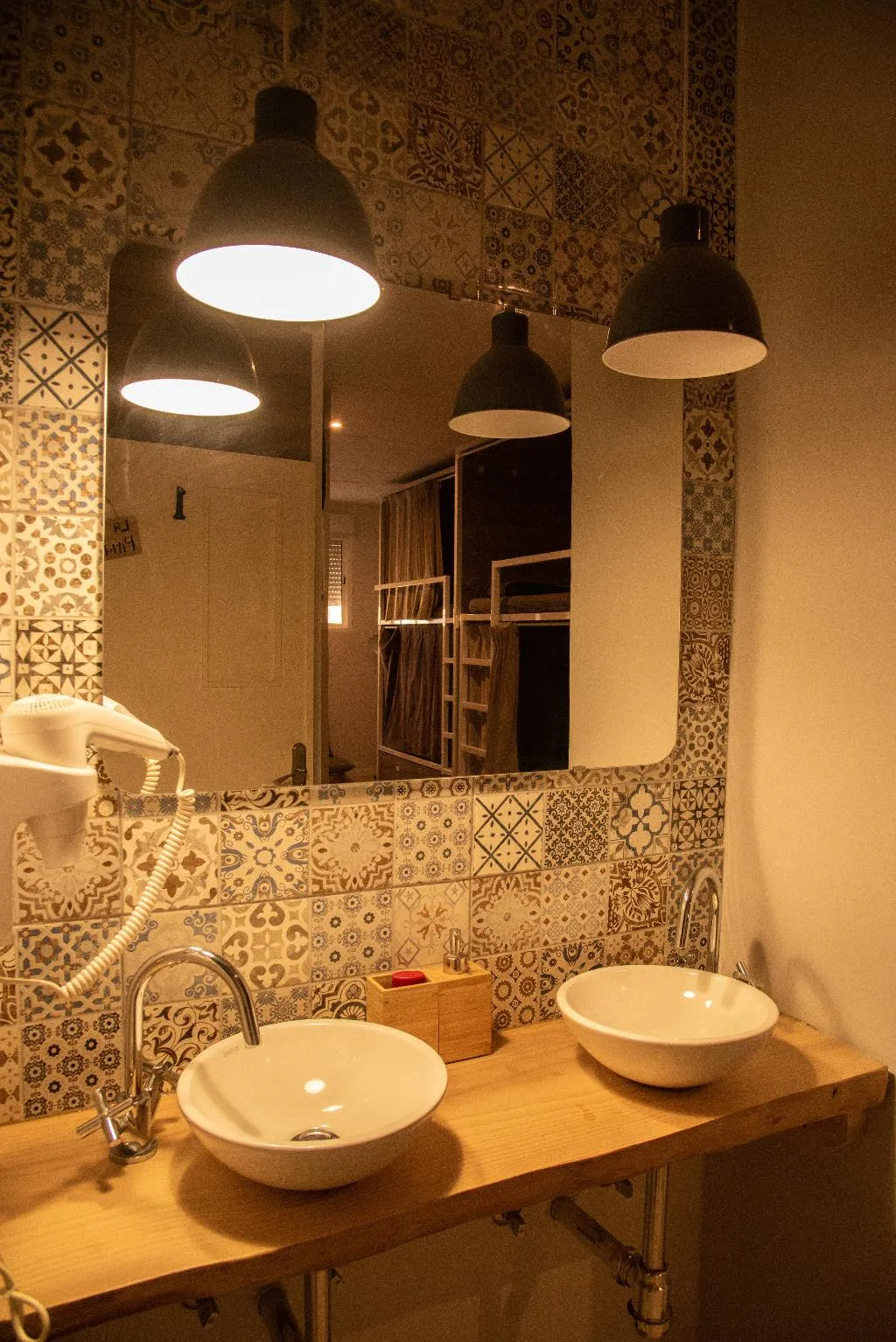 Room, Cantagua Hostel, Valencia
