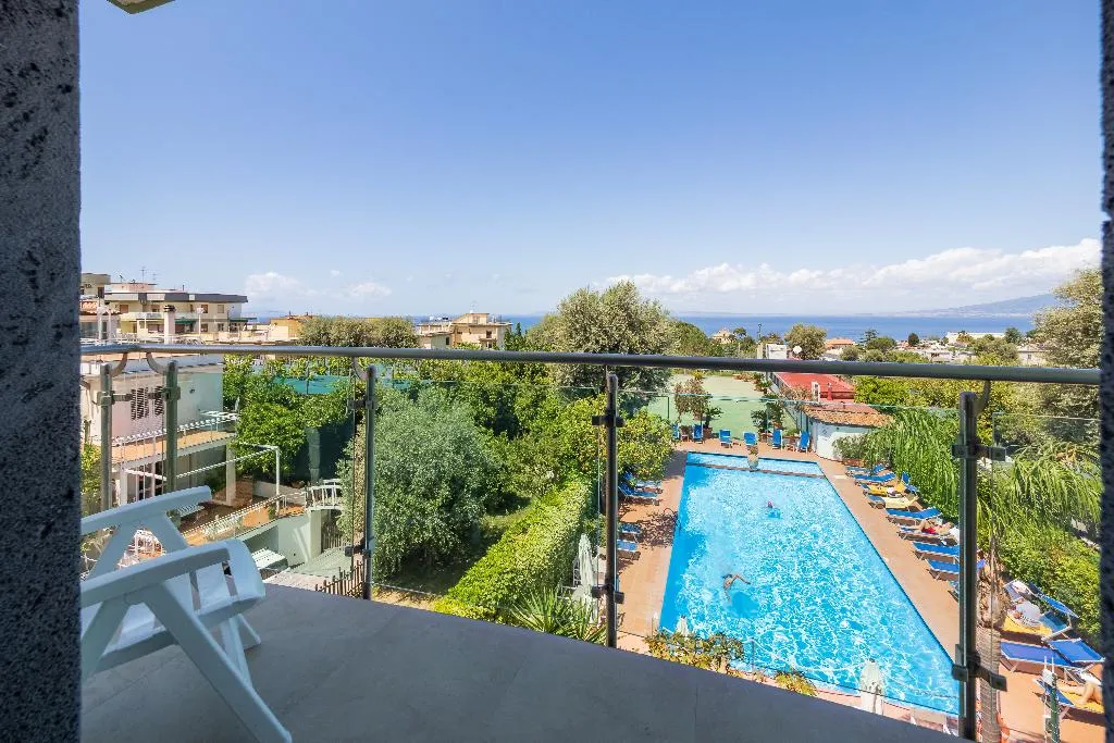 Double or Twin STANDARD Room, Comfort Hotel Gardenia Sorrento Coast, Naples