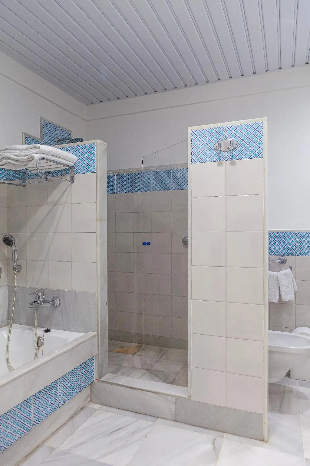 Room, Duque de Najera, Costa De La Luz