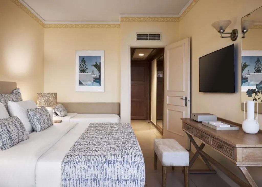 Double or Twin GARDEN VIEW Room, Aquila Rithymna Beach, Crete