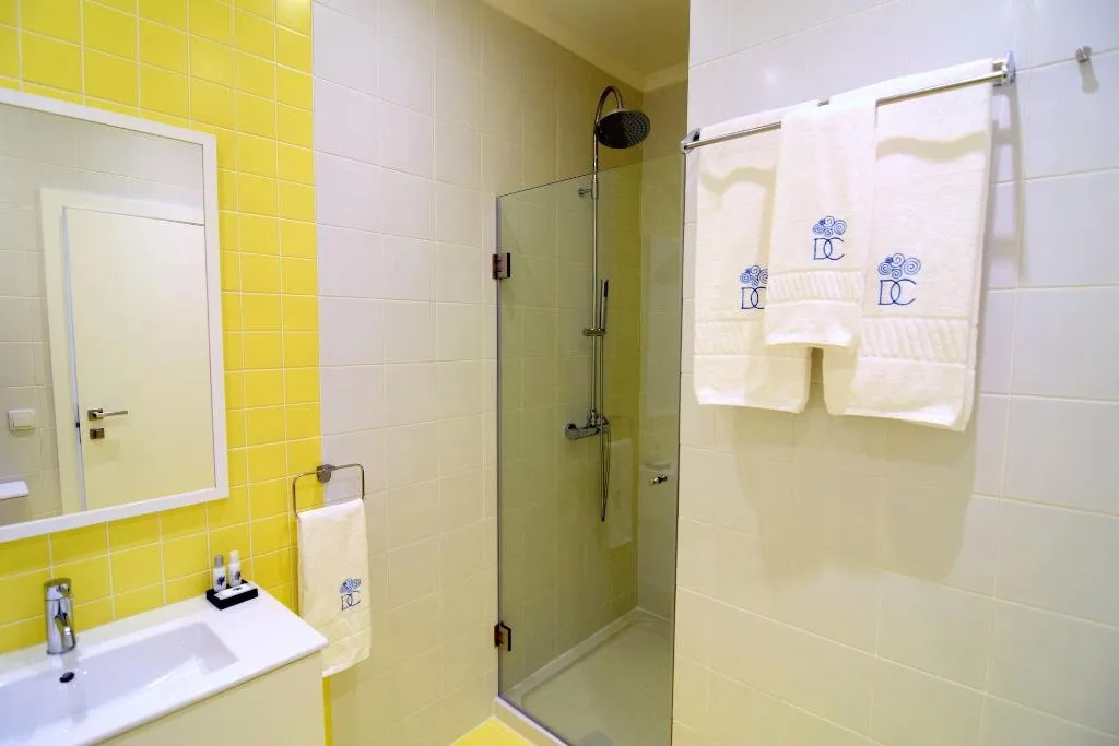 Room, Chiado Dream Apartments, Lisbon