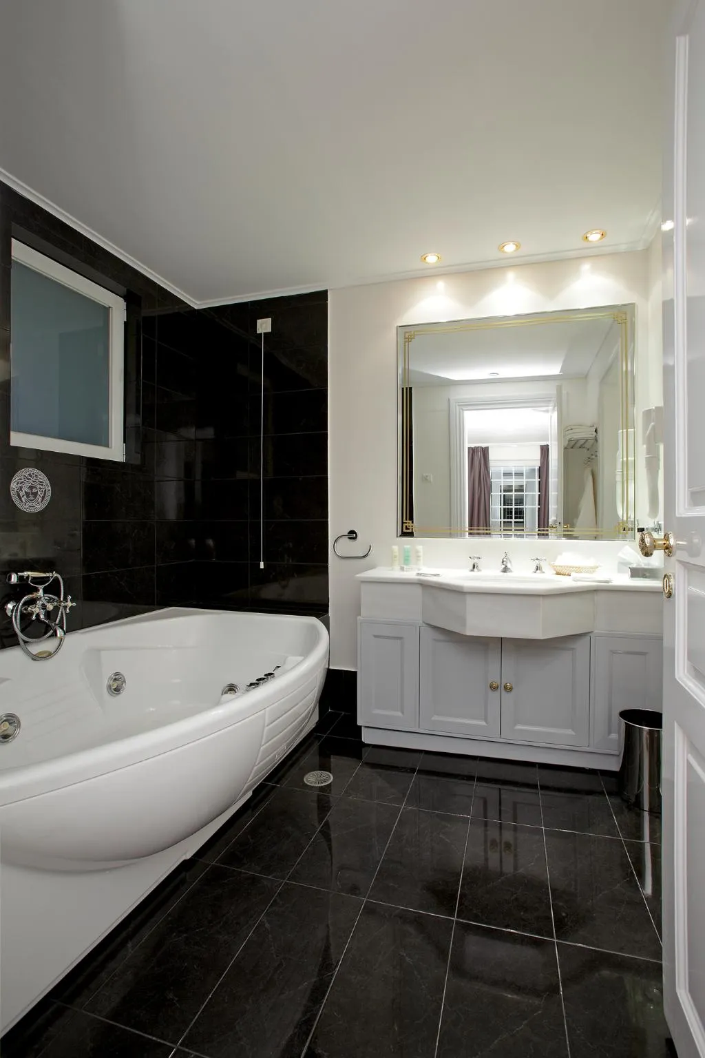 SUITE EXECUTIVE Room, Theoxenia Palace, Athens