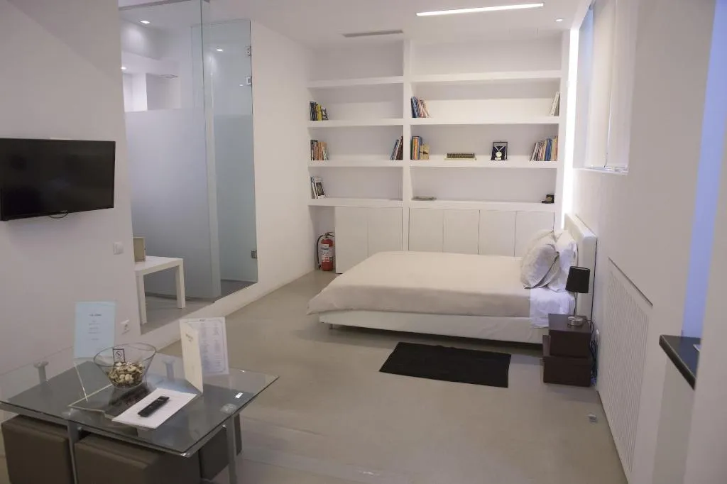 Room, Gk Athens, Athens
