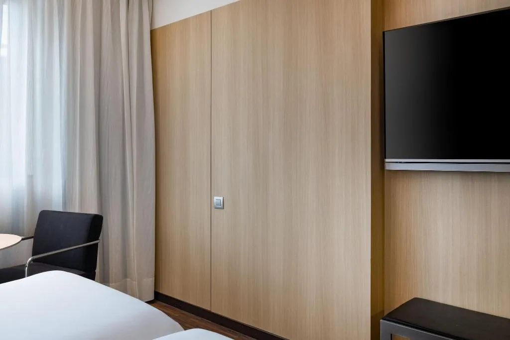 Room, AC Madrid Feria, Madrid