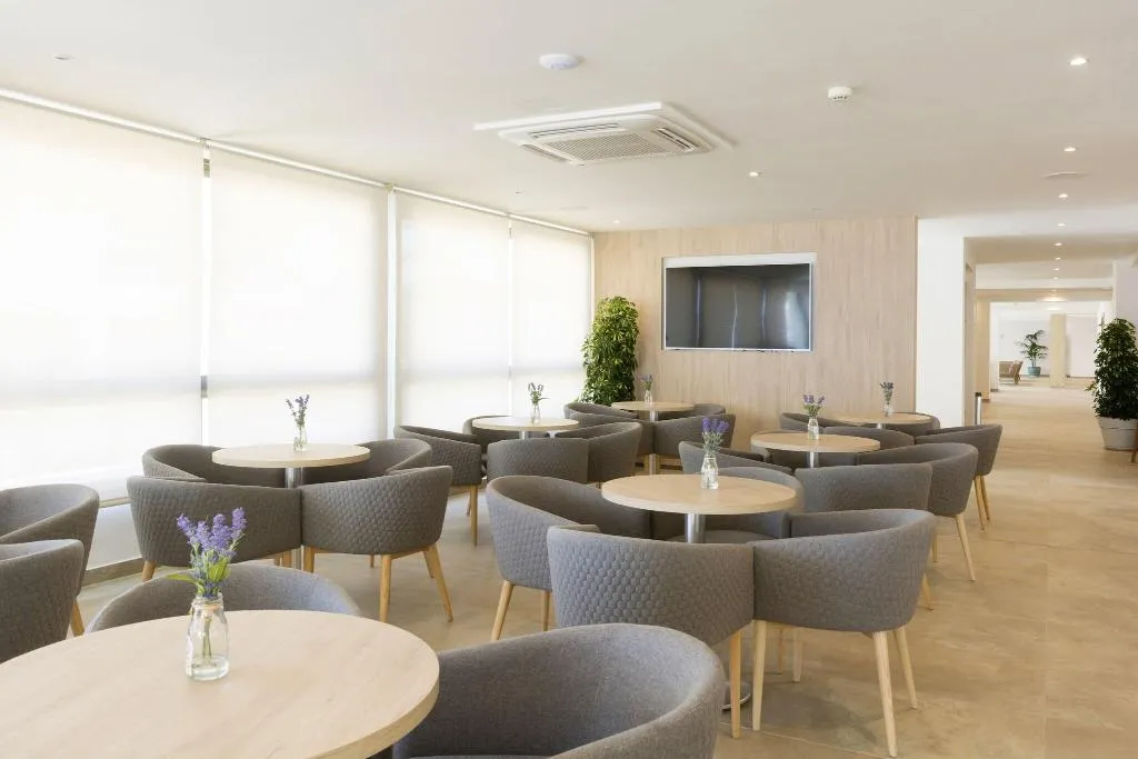 Lobby, HSM Regana, Majorca
