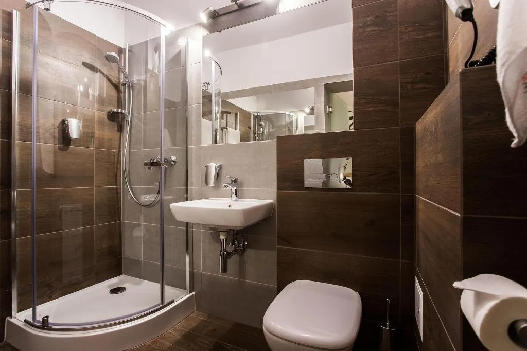 Room, Art & Garden Residence, Krakow