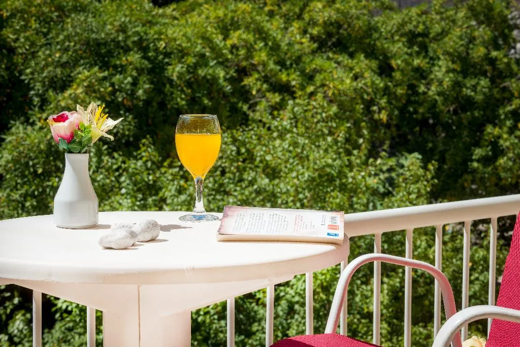 SINGLE WITH BALCONY Room, Splendid, Dubrovnik