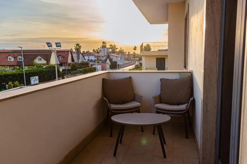 Double or Twin SUPERIOR Room, Hotel Premiere, Naples