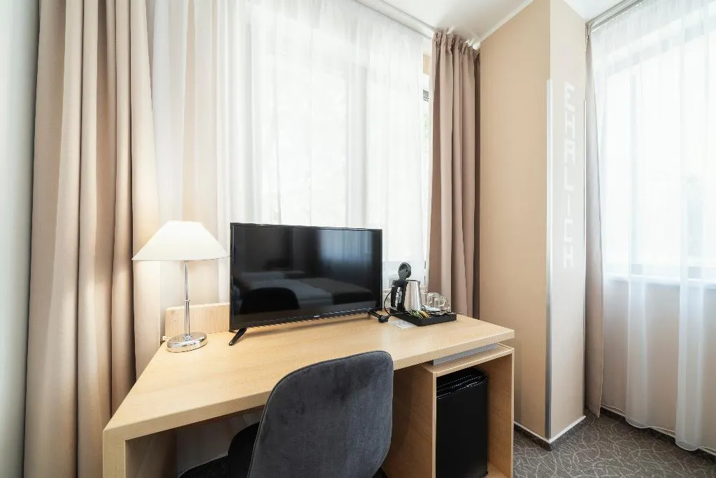 QUADRUPLE SUPERIOR Room, Ehrlich Hotel, Prague