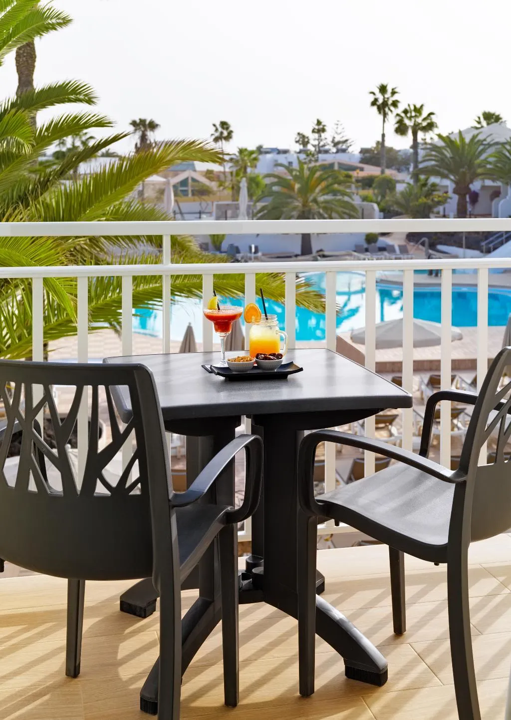 JUNIOR SUITE POOL VIEW Room, H10 Ocean Suites, Fuerteventura