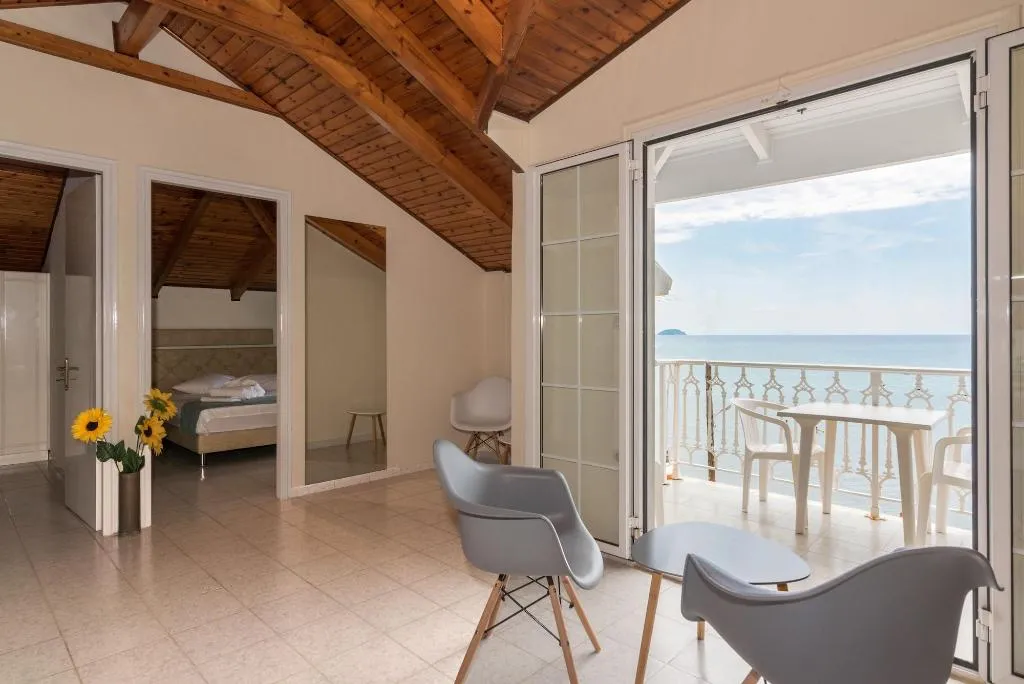 Room, Sea View Studios & Apartments, Zante