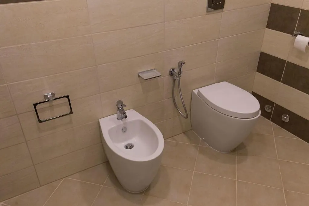 Room, Savoy Riviera, Naples