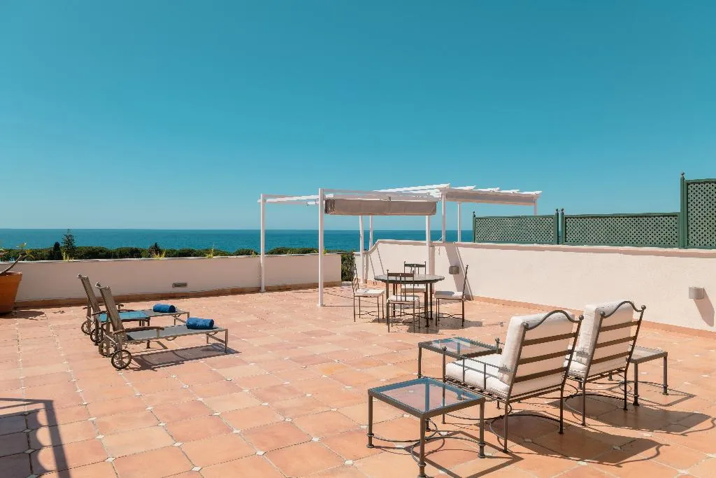 APARTMENT TWO BEDROOMS Room, Guadalpin Suites, Costa Del Sol