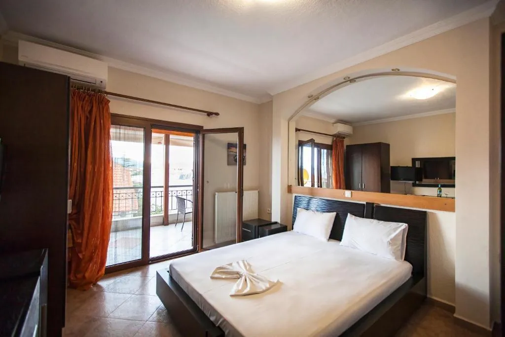 SUITE CLASSIC Room, Villa Amalia Sun Beach, Thessaloniki