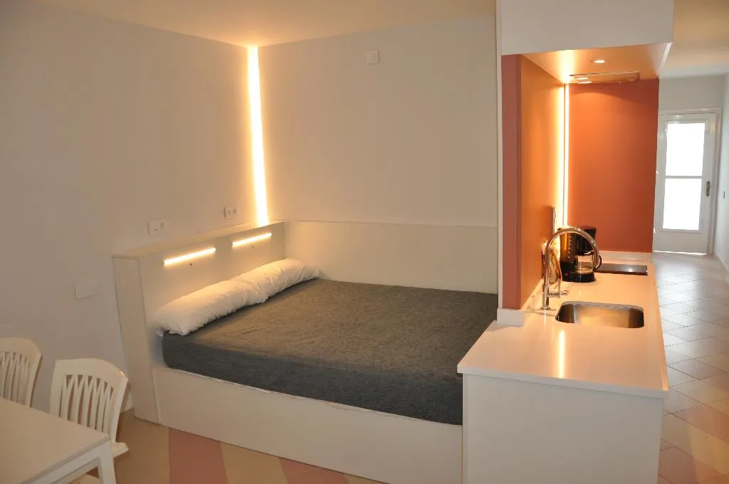 APARTMENT CAPACITY 4 Room, Sunway Amapola Apartments, Costa Brava