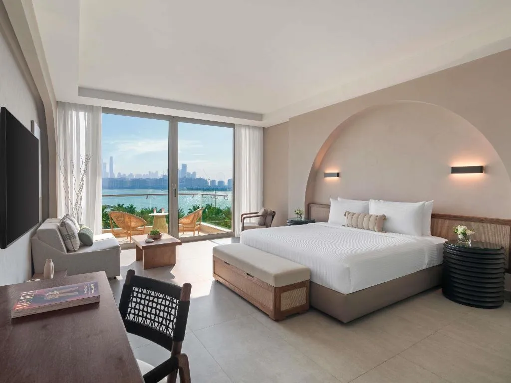 Room DELUXE SEA VIEW Room, Rixos The Palm Hotel & Suites, Dubai