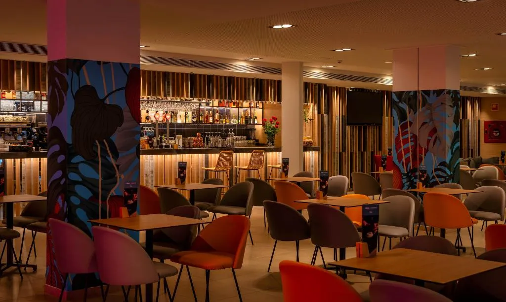 Bar, AQUA Hotel The Breeze & Spa - Adults Only +18, Costa Brava