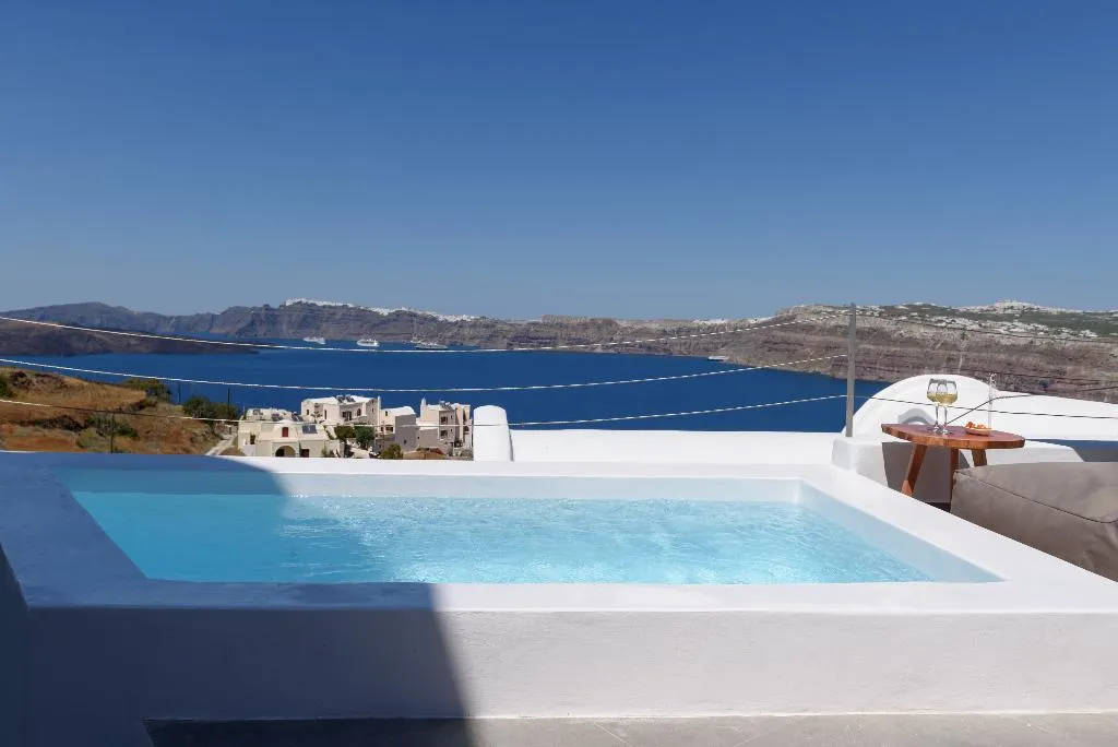 SUITE EXECUTIVE Room, Earino Suites and Villas, Santorini