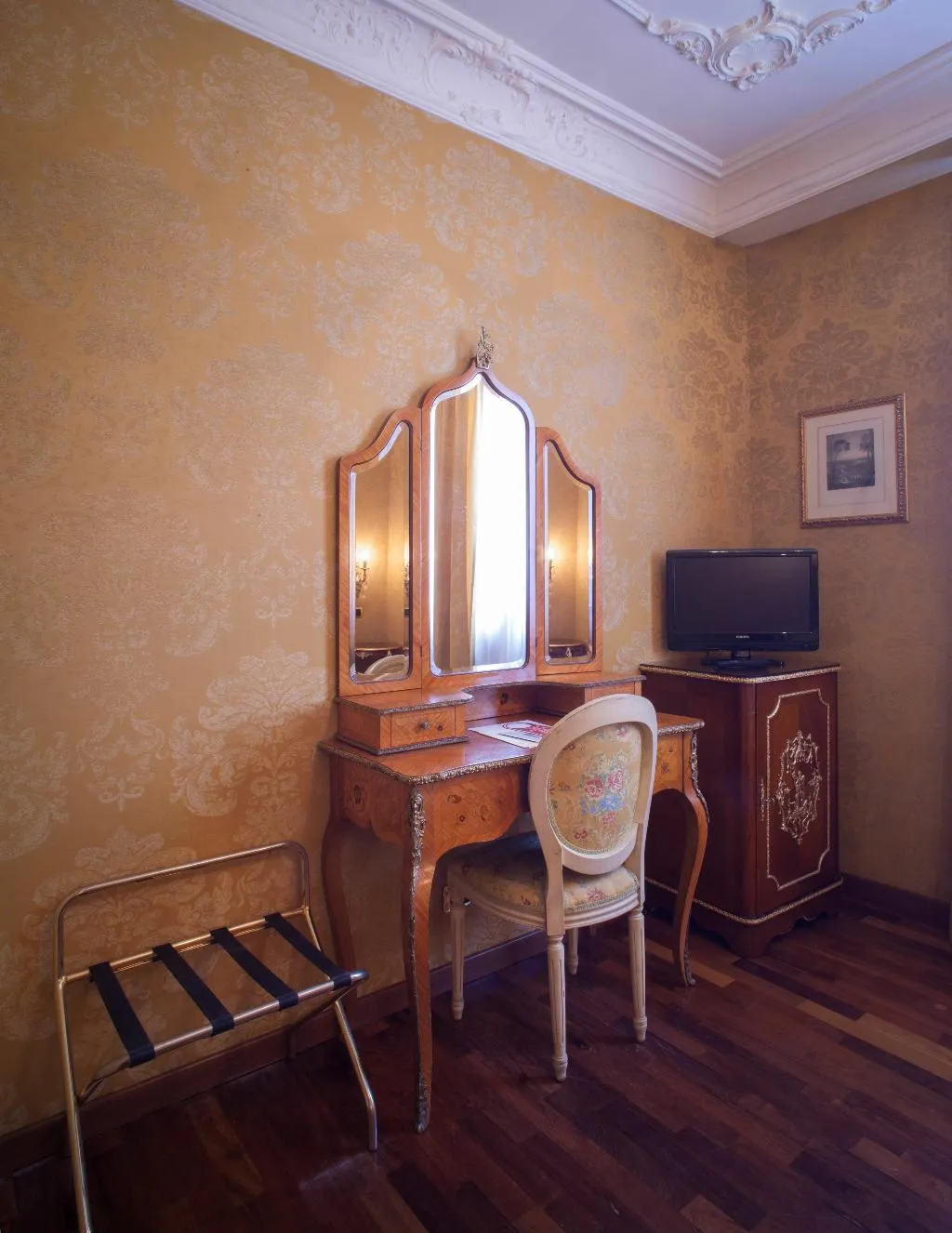 TWIN CLASSIC Room, Turner, Rome