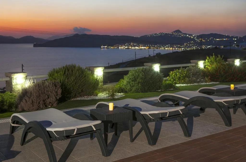 Terrace, Miland Suites, Santorini
