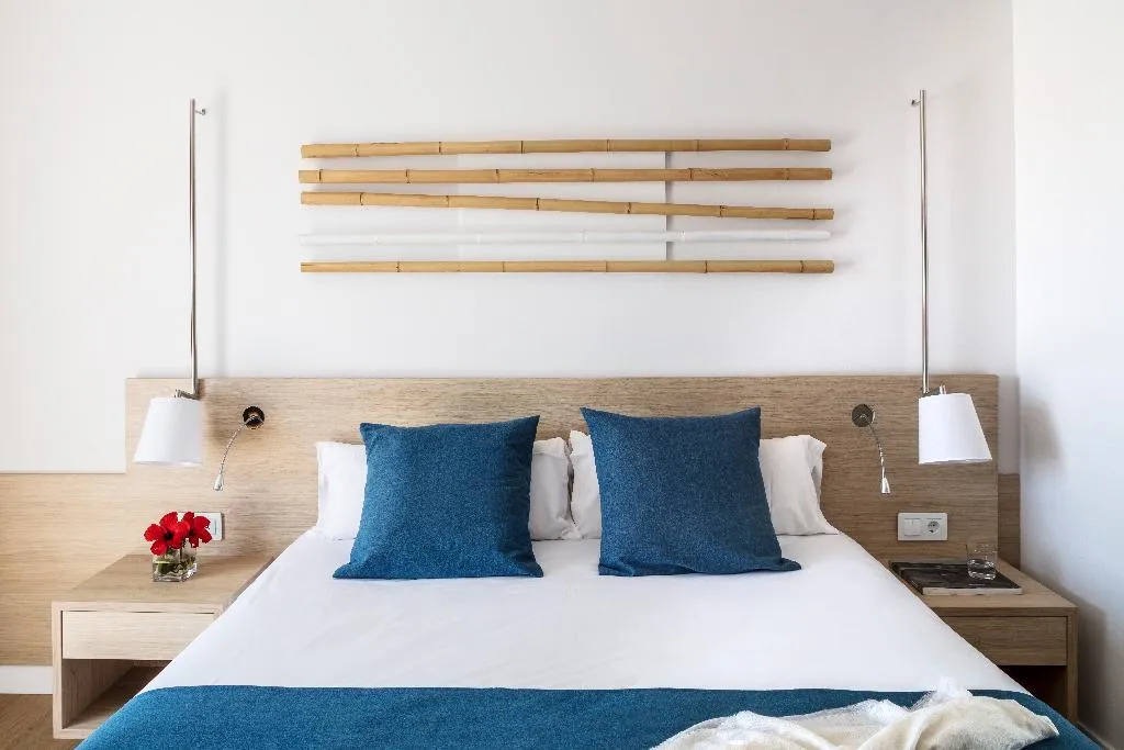 DOUBLE SINGLE USE PREMIUM Room, Aqua Hotel Onabrava & Spa****S, Costa Brava