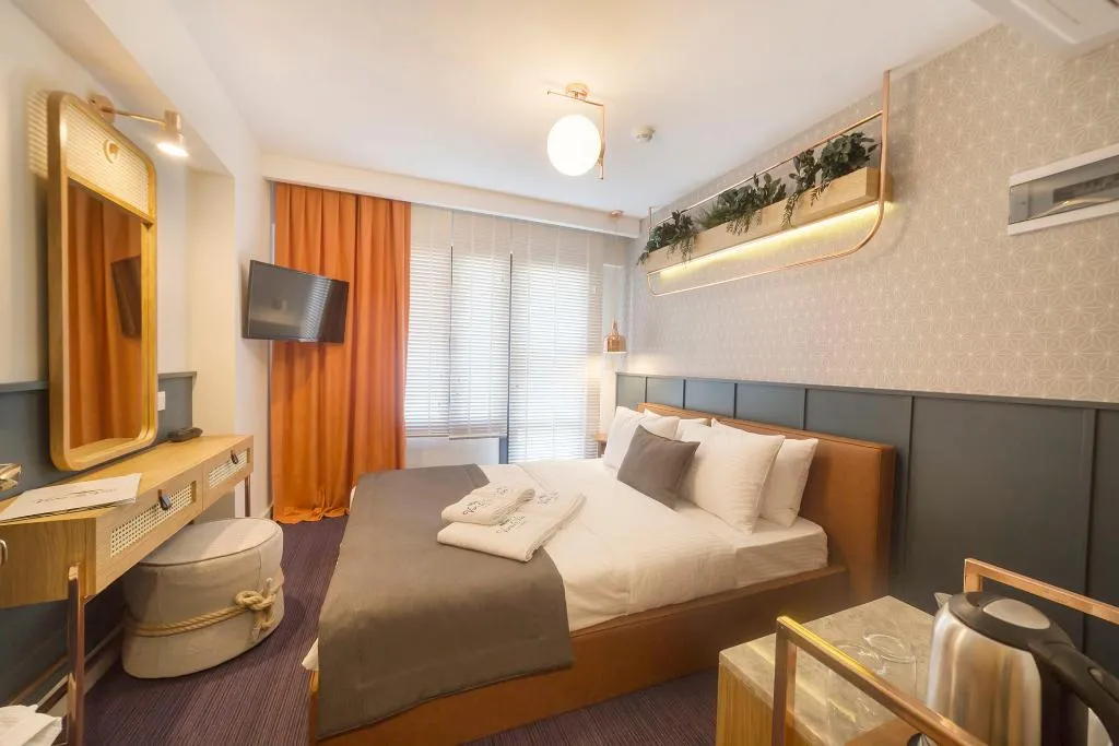 DOUBLE DELUXE WITH BALCONY Room, Viva La Vita, Izmir