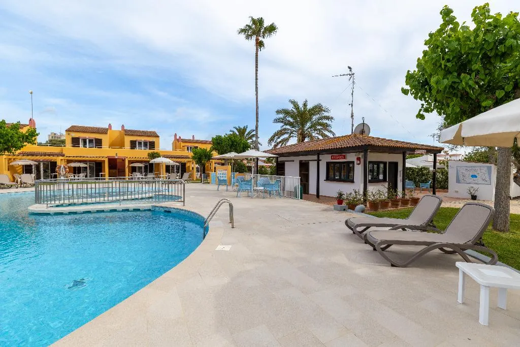 Pool, Ses Anneres apartments, Menorca