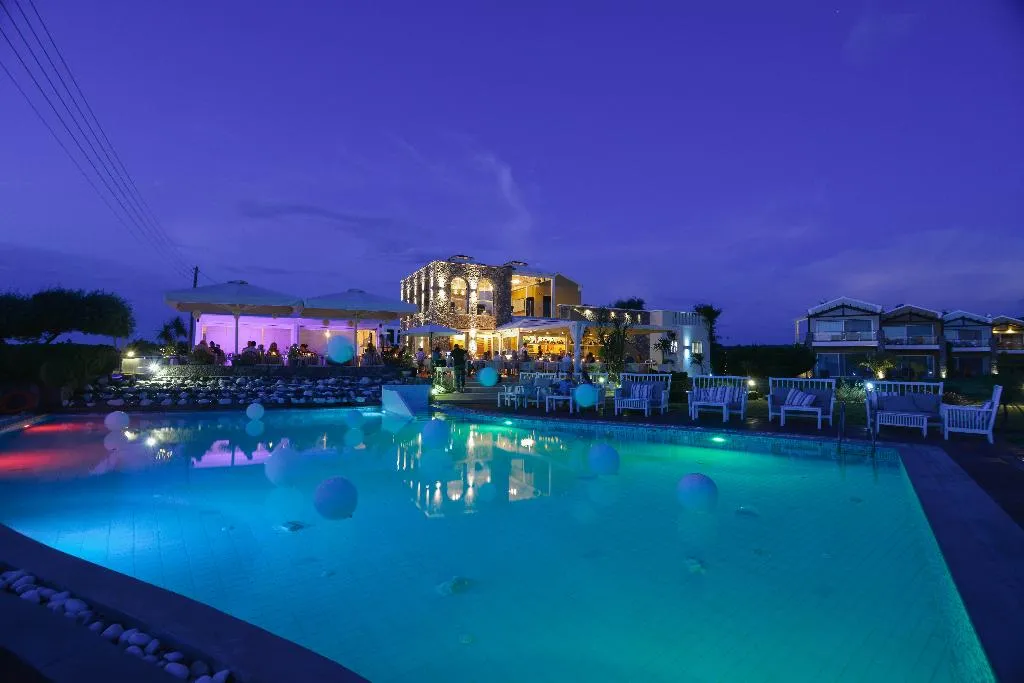 Pool, Restia, Corfu
