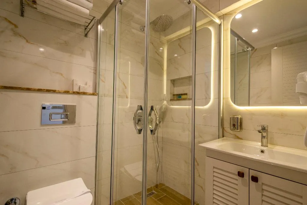 TRIPLE PREMIUM SUPERIOR Room, De Manor Boutique Adult Only +16  Age, Antalya