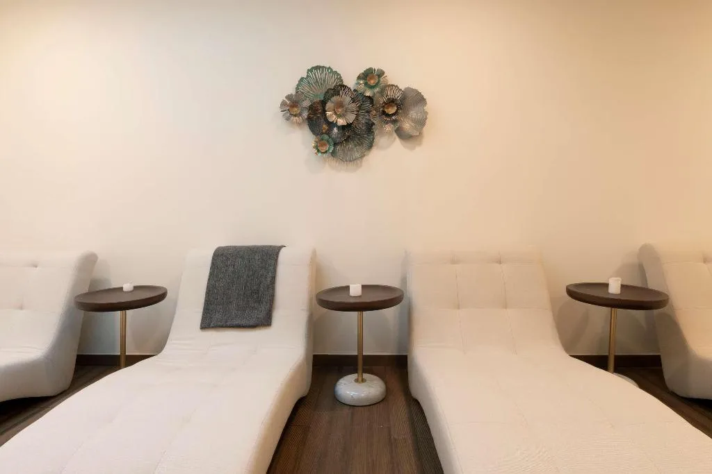 Sports and Entertainment, Boeira Garden Hotel Porto Gaia, Curio Collection, Porto