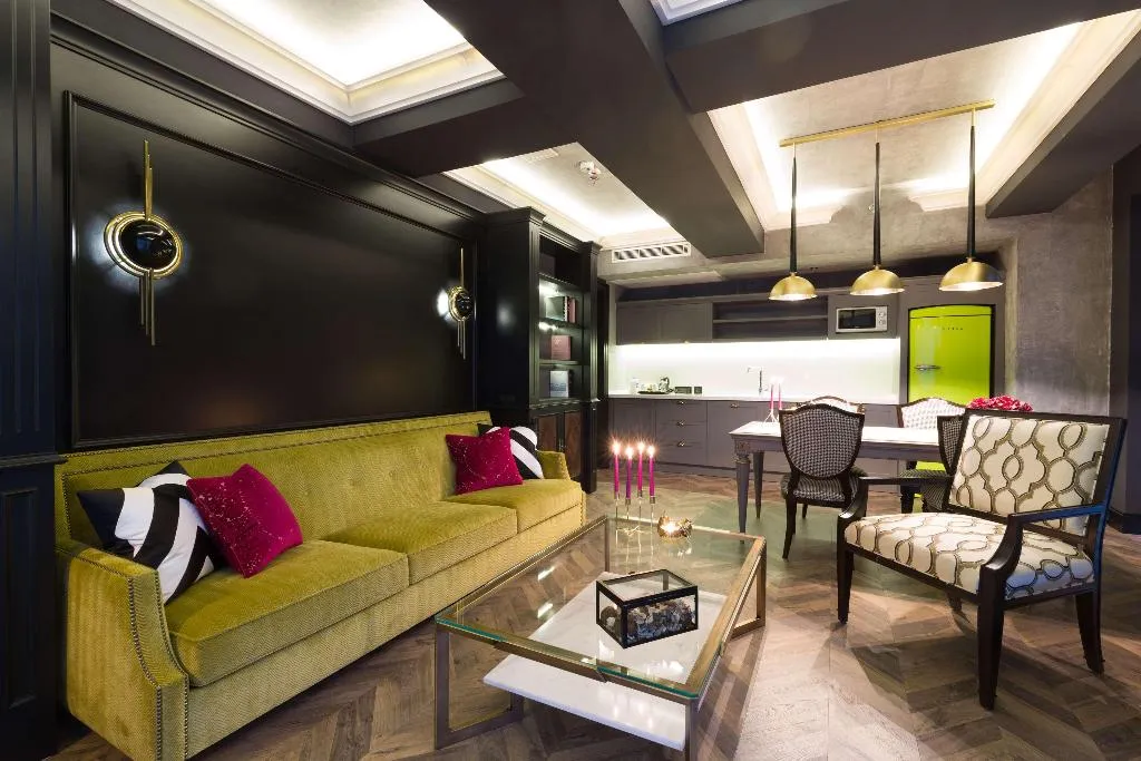 SUITE KING BED ONE BEDROOM  Room, Doubletree By Hilton Izmir Airport, Izmir