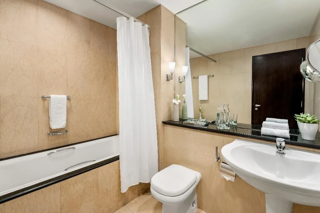 STUDIO EXECUTIVE Room, Shangri-La Dubai, Dubai