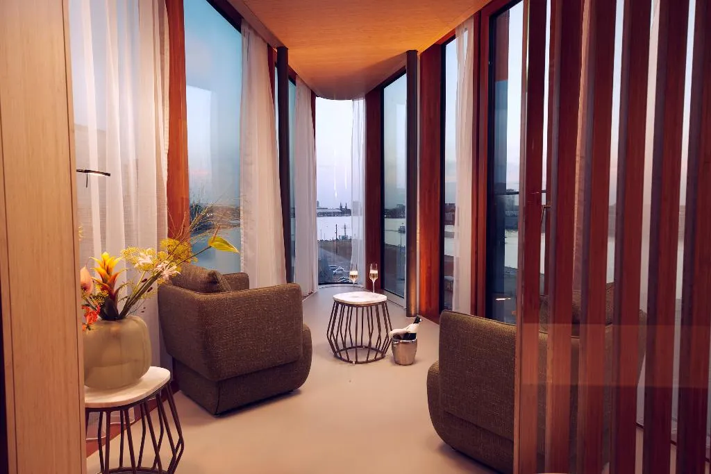 SUITE KING SIZE BED Room, Hotel Jakarta Amsterdam, Amsterdam