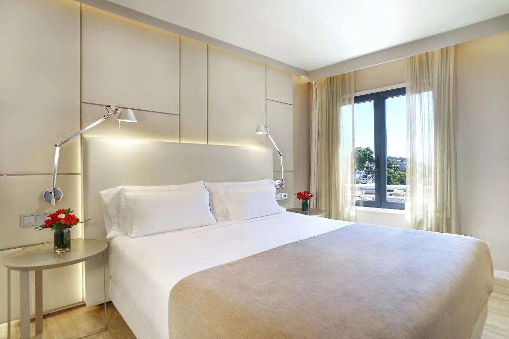 Room, NH Collection Lisboa Liberdade, Lisbon