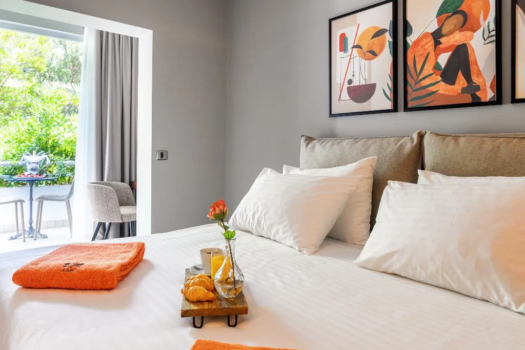 DOUBLE STANDARD Room, Boutique Beach Resort Podstine, Split