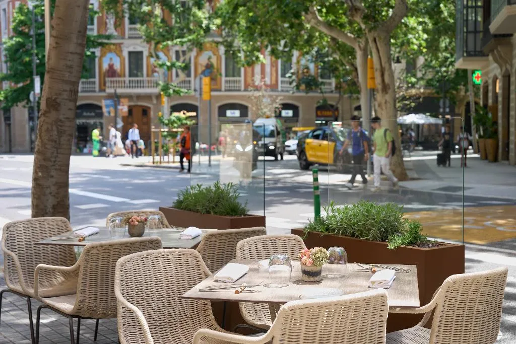 Restaurant, Catalonia Eixample 1864, Barcelona