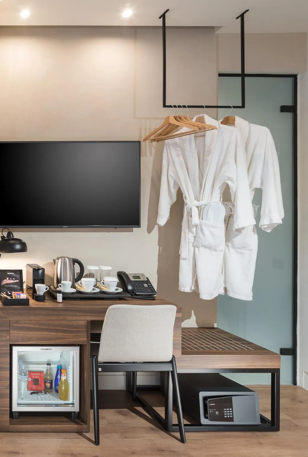 Double or Twin CLASSIC WITH BALCONY Room, Athens Christokopidou Residence, Athens