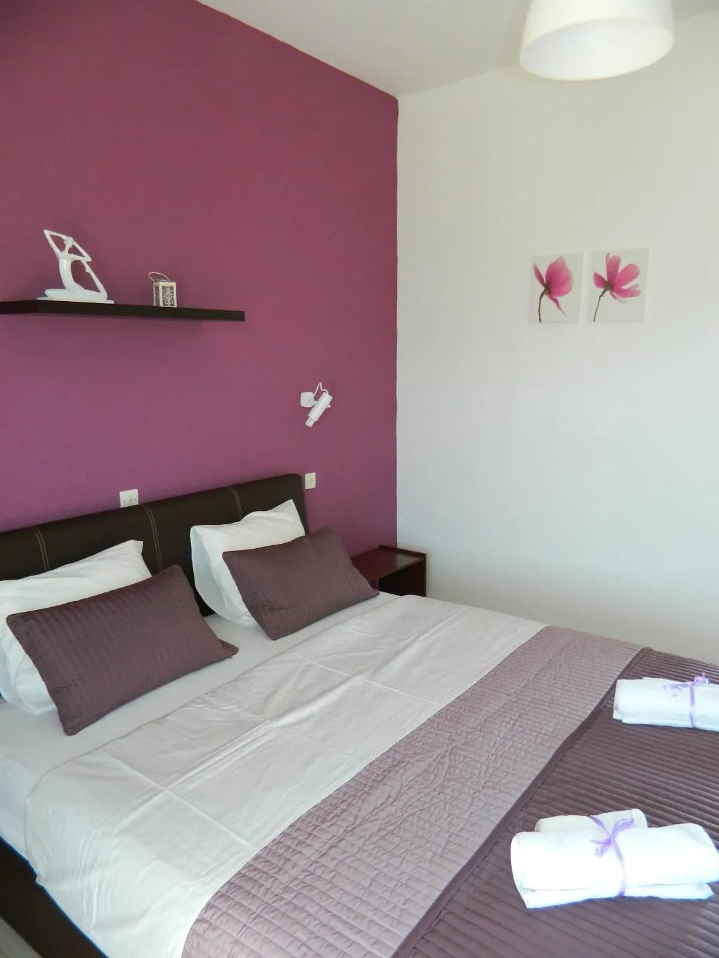 Room, Roseberry Studios, Rhodes