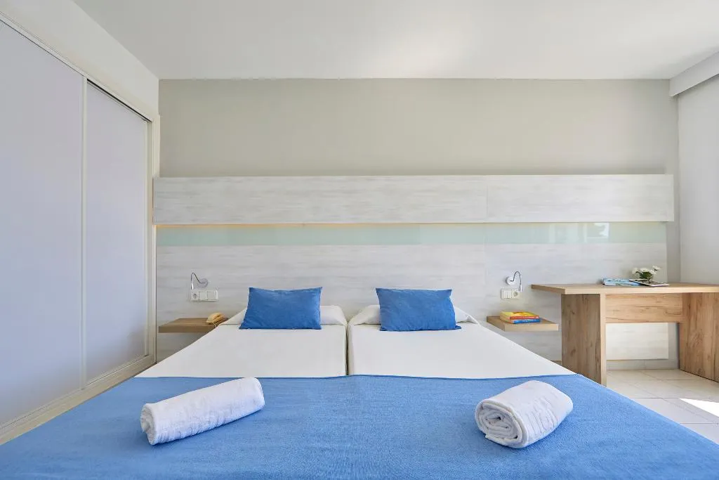APARTMENT TWO BEDROOMS Room, Gavimar Ariel Chico Club & Resort, Majorca