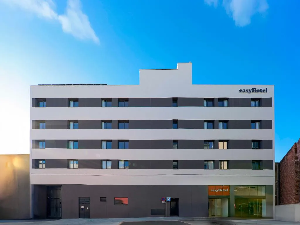 General view, easyHotel Madrid Alcala, Madrid