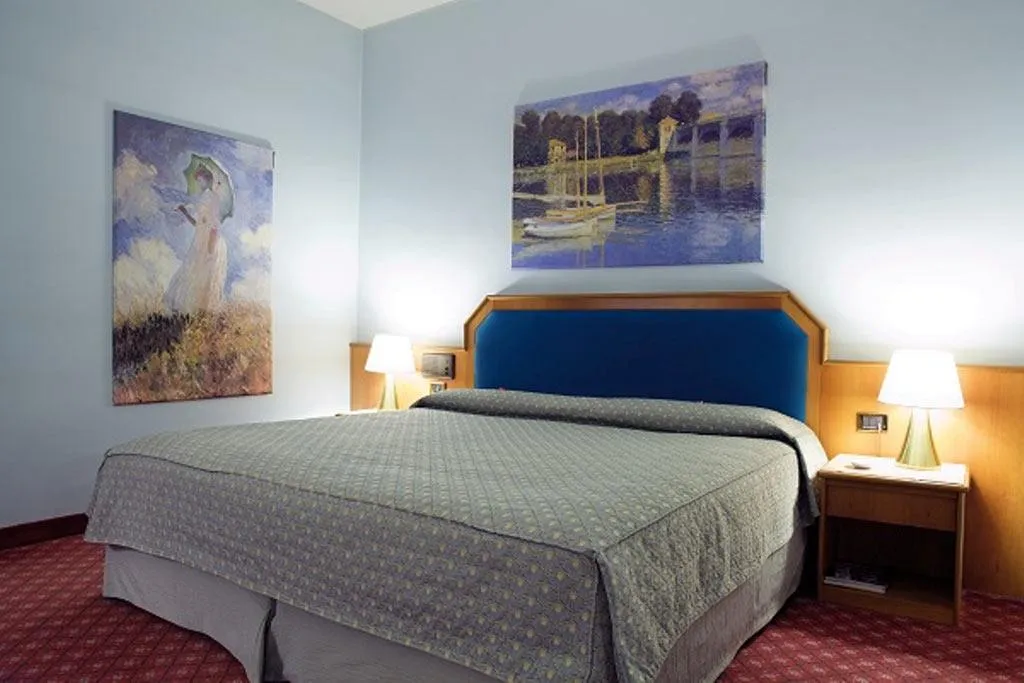 DOUBLE STANDARD Room, iH Hotels Milano Eur, Milan