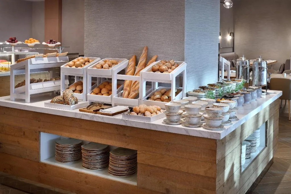 Restaurant, Holiday Inn & Suites Dubai Festival City, Dubai
