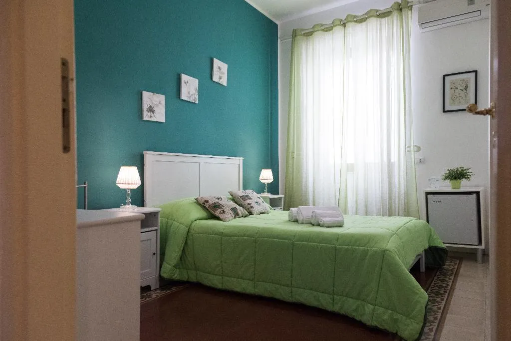 Room, B&B Ai Tintori, Palermo